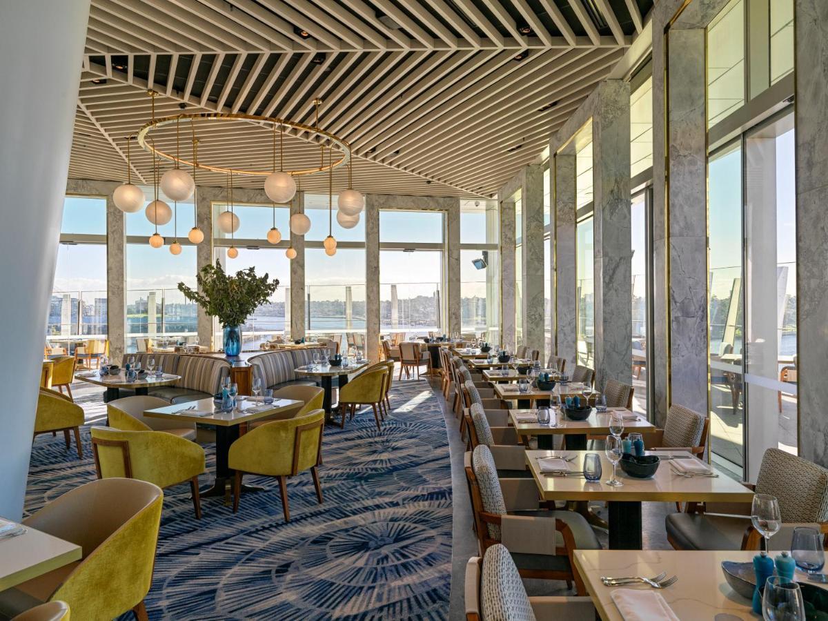 Crown Towers Sydney Hotel Luaran gambar The interior of the restaurant